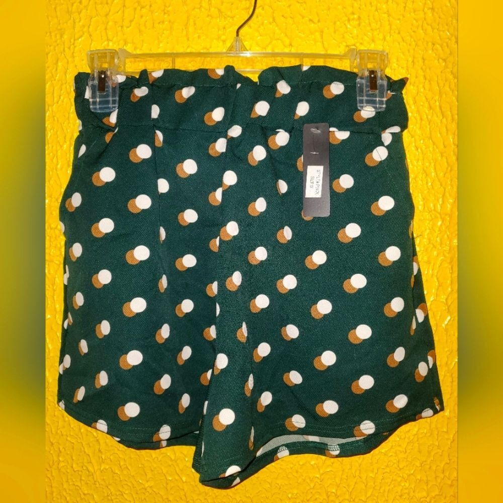 NWT Polka Dot Shorts - Medium - Picture 2 of 8